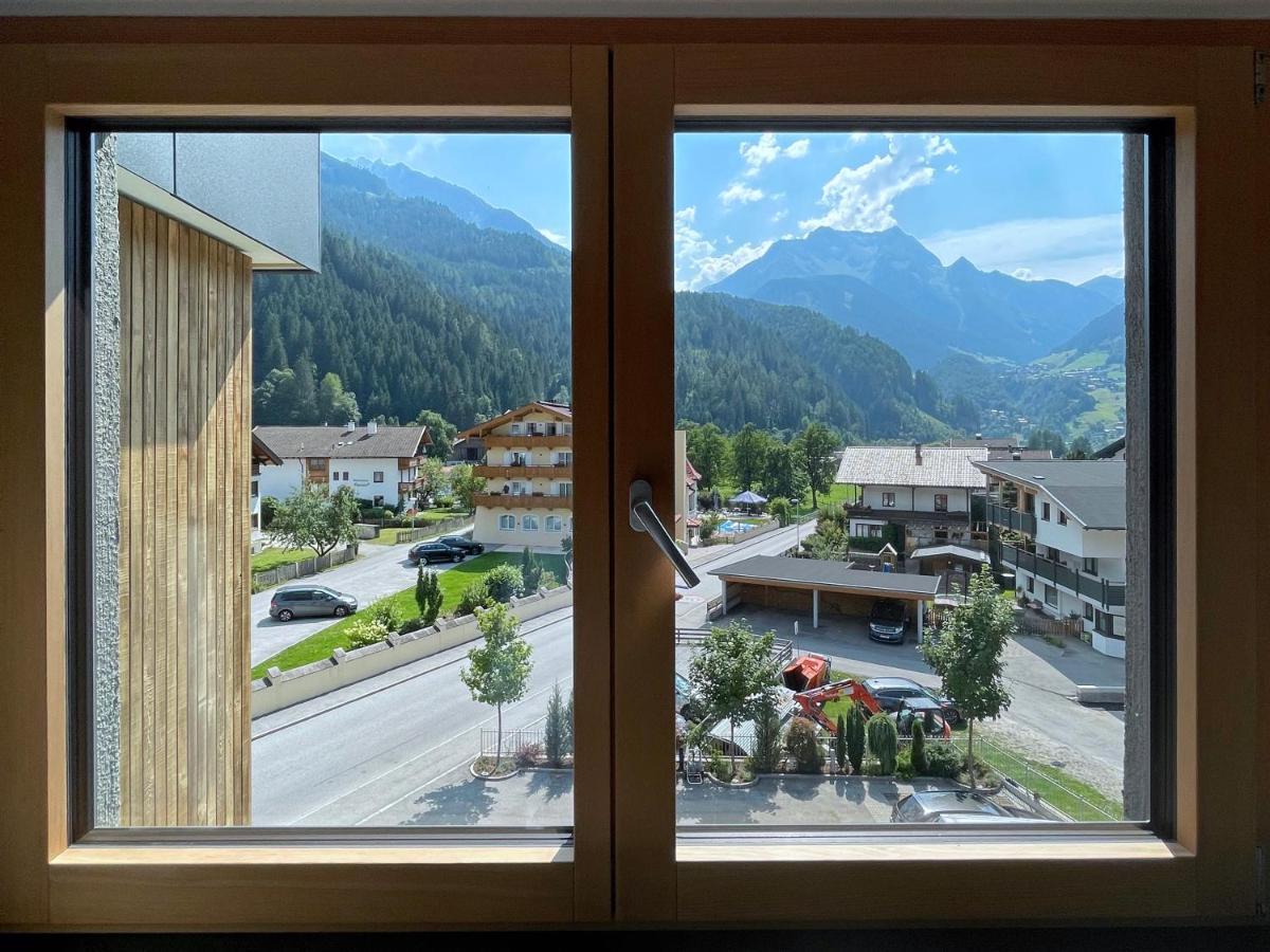 Hotel & Suites Glueck Auf Mayrhofen Extérieur photo