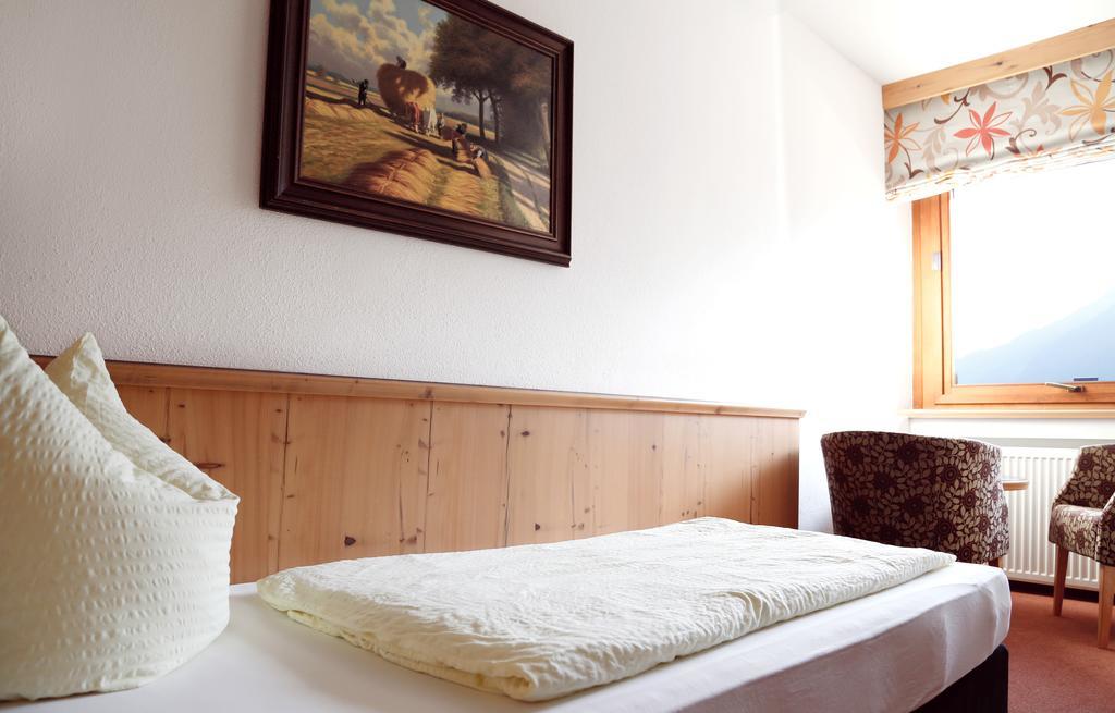 Hotel & Suites Glueck Auf Mayrhofen Extérieur photo