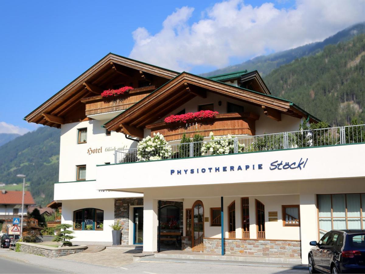 Hotel & Suites Glueck Auf Mayrhofen Extérieur photo